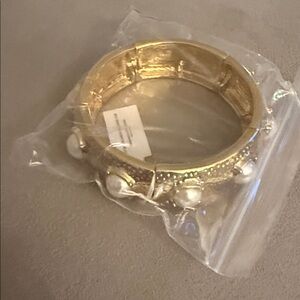 Park Lane Elegant Gold and Pearl Bracelet